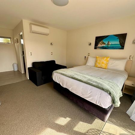 The Olive Motel Coromandel Exterior photo