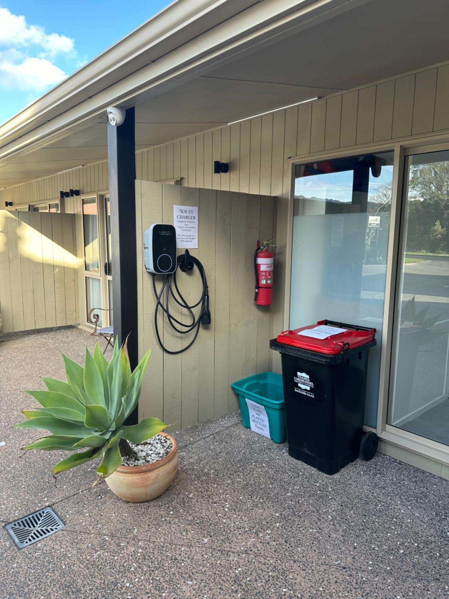 The Olive Motel Coromandel Exterior photo